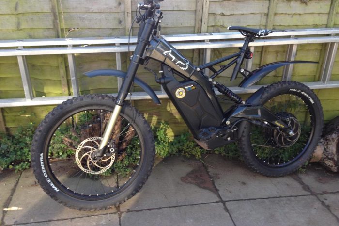 Appeal following theft of bike on Walford Road.
