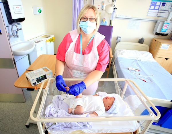 Tiny Tickers donates life-saving machines to help Herefordshire babies