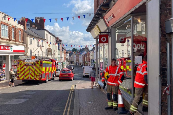 NEWS | Hereford & Worcester Fire and Rescue Service crews called to Vodafone store in Ross-on-Wye after it was hit by a vehicle